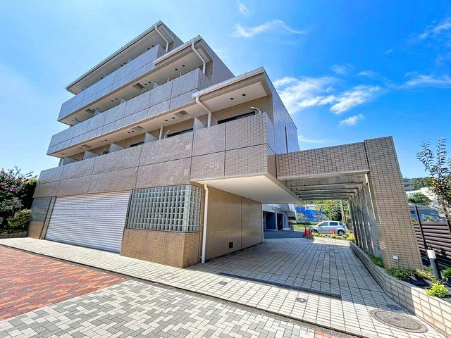 建物外観　★耐震性、防音性に強い鉄筋コンクリート造のマンションです★