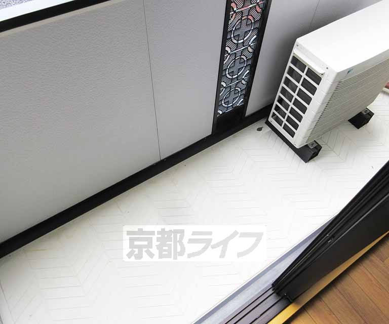 バルコニー　洗濯物も干しやすい