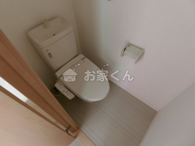 山陽電鉄本線 高速長田駅 徒歩2分 10階建 築14年のトイレ写真