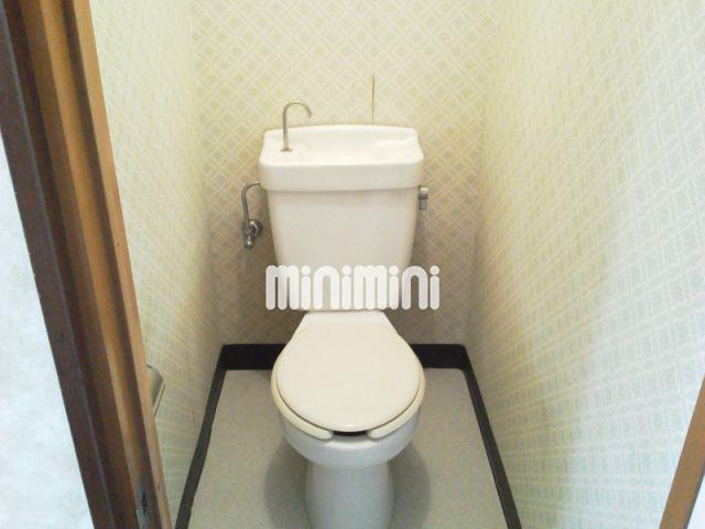 トイレ　トイレもお風呂と別々。