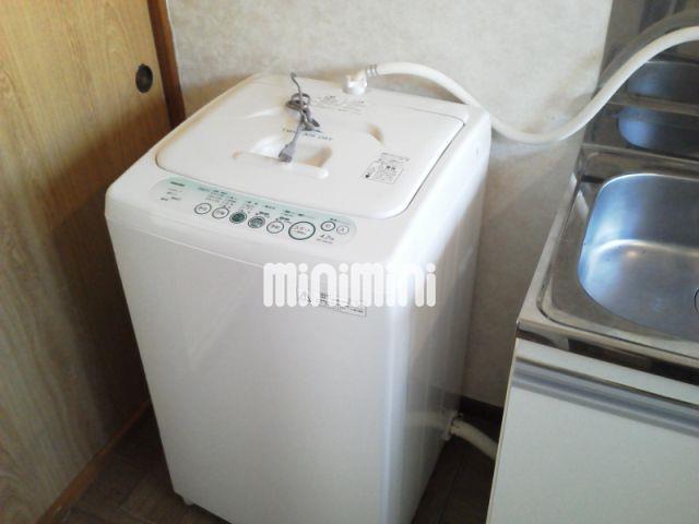 その他部屋・スペース　洗濯機もあり室内に置けます。