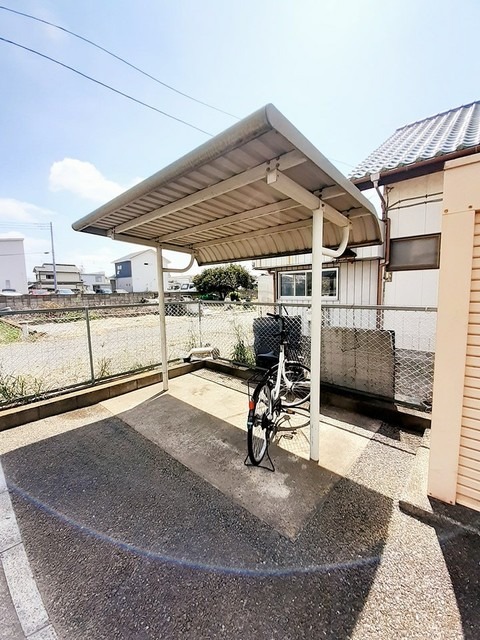 東武伊勢崎線 剛志駅 徒歩21分 2階建 築32年の外観写真