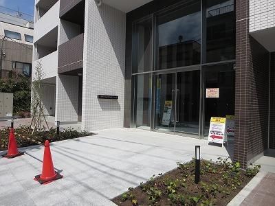 エントランス　★エントランス★