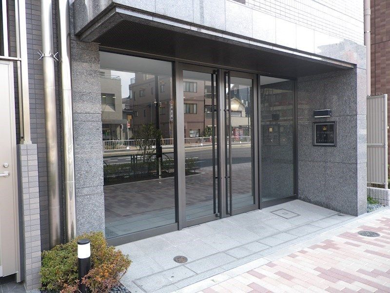 ルーブル清澄白河弐番館の外観写真