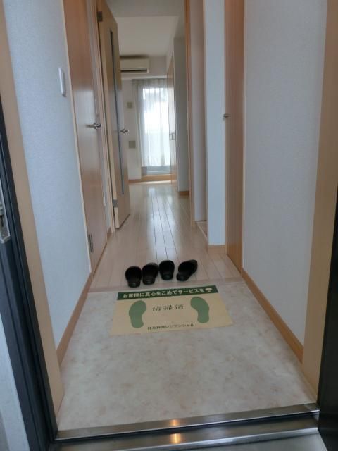 玄関　トールタイプのシューズBOX有
