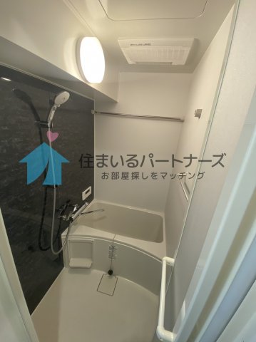 バス・シャワールーム　お風呂で日々の疲れを落としましょう