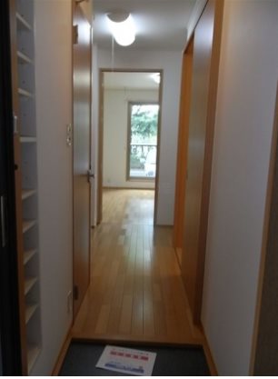 玄関　※他部屋参照