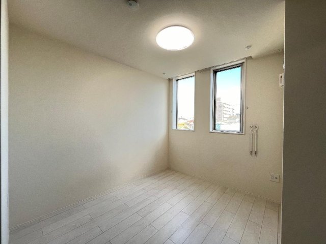 その他部屋・スペース　洋室5帖