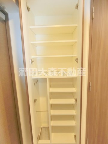 その他設備　玄関収納