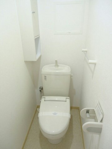 トイレ　ゆったりとした空間のトイレです