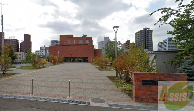 小学校　札幌市立東札幌小学校（小学校）まで755m
