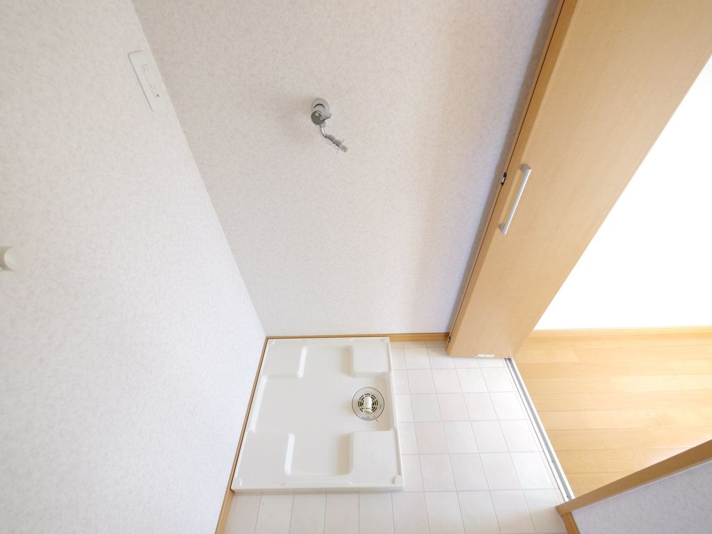 その他設備　室内洗濯機置場