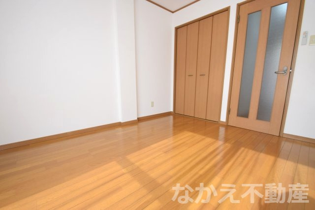 居室・リビング　ゆったりとした居間です