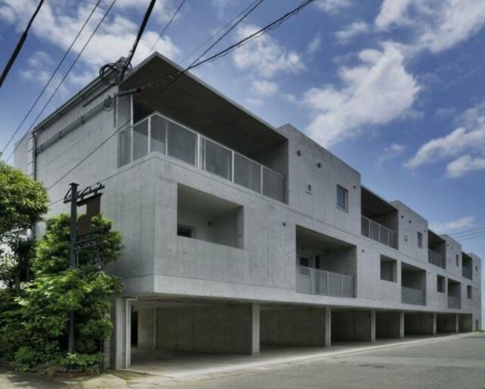 ミッドタウン出水 A号室の外観写真