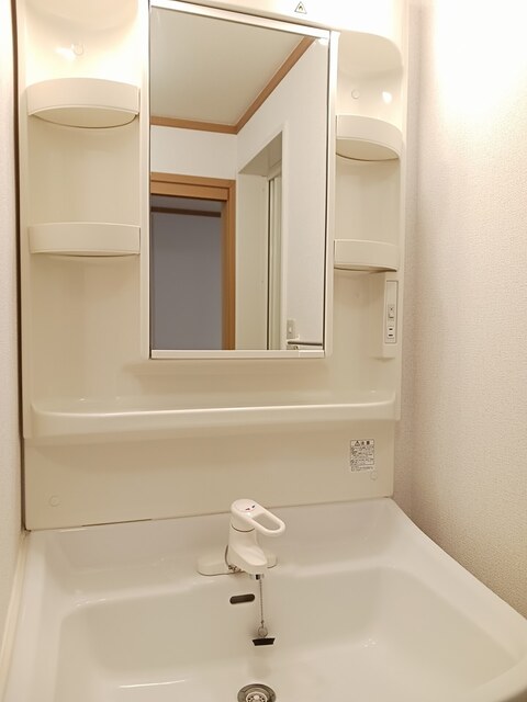 グリーンヒルうぐいすDの内装写真