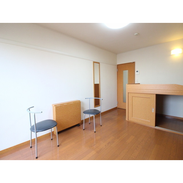 居室・リビング　別の部屋の写真になります