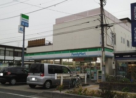 その他　ファミリーマート（その他）まで450m