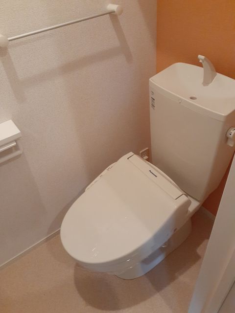 上信電鉄 上州一ノ宮駅 徒歩14分 2階建 築9年のトイレ写真