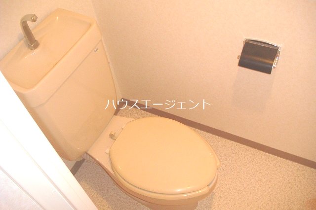 トイレ　トイレです。