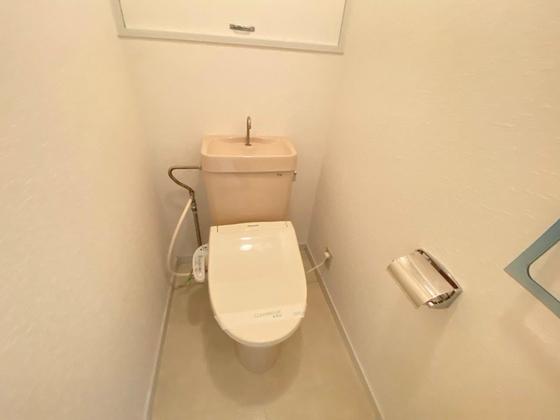 トイレ　※別部屋の写真です