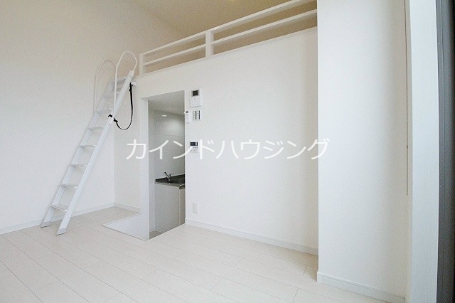 REVE住之江の居間写真