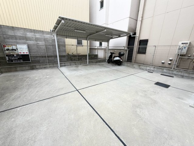 駐車場　詳細は、RISUMO吹田店までお問い合わせ下さい♪