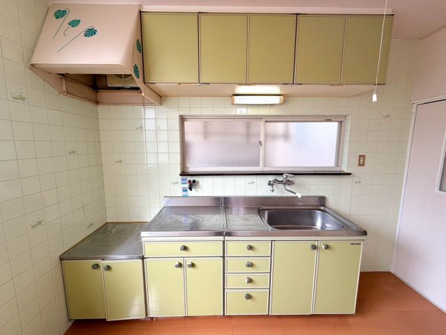 河合3丁目戸建てのキッチン写真