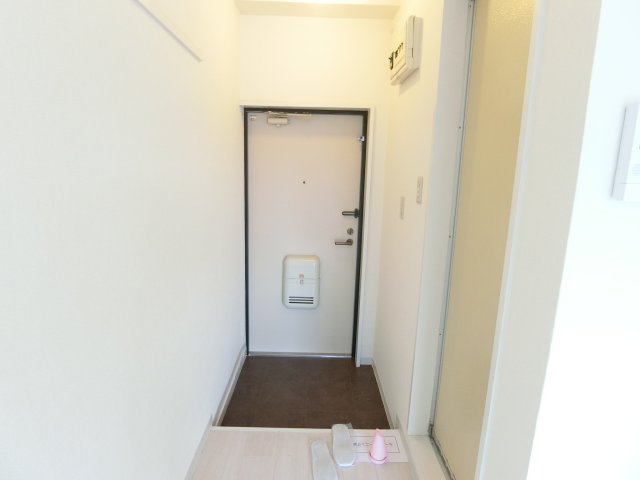 玄関　別号室の参考写真です。