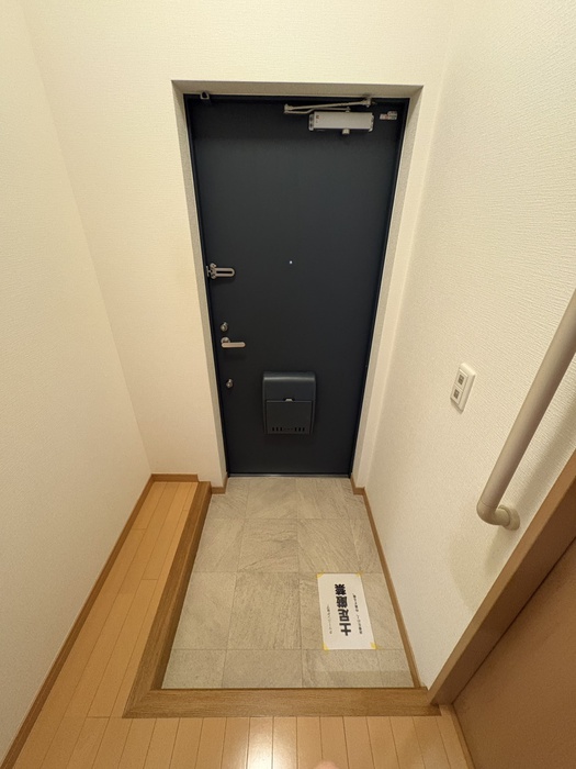 OPH千里佐竹台II6号棟の玄関写真