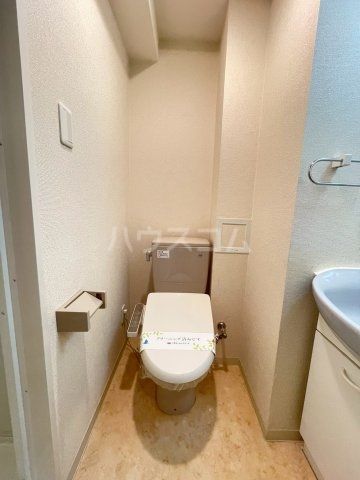 ヴィルヌーブのトイレ写真