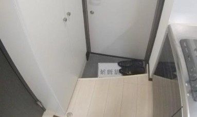 玄関　※別部屋参考写真