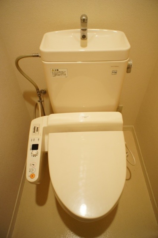 トイレ　図面と現状に相違がある場合には現状を優先