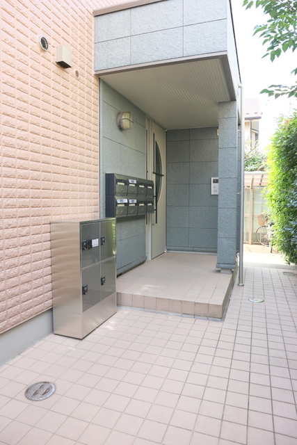 エントランス　★安心のオートロック完備★