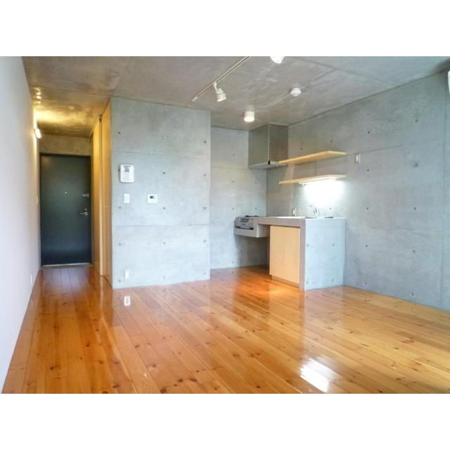 ＪＲ山手線 駒込駅 徒歩10分 3階建 築21年の居間写真