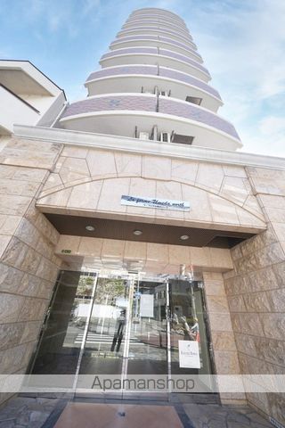 地下鉄御堂筋線 中津駅 徒歩6分 築15年
