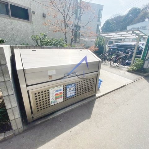 その他共有部分　敷地内ごみ置き場です。