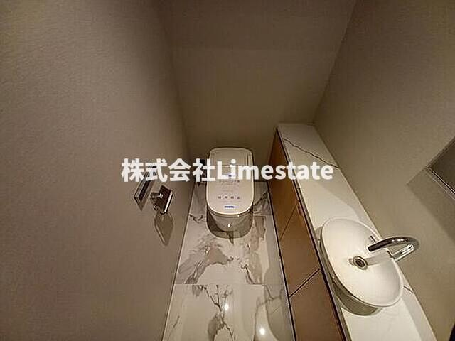 トイレ　別部屋参考写真
