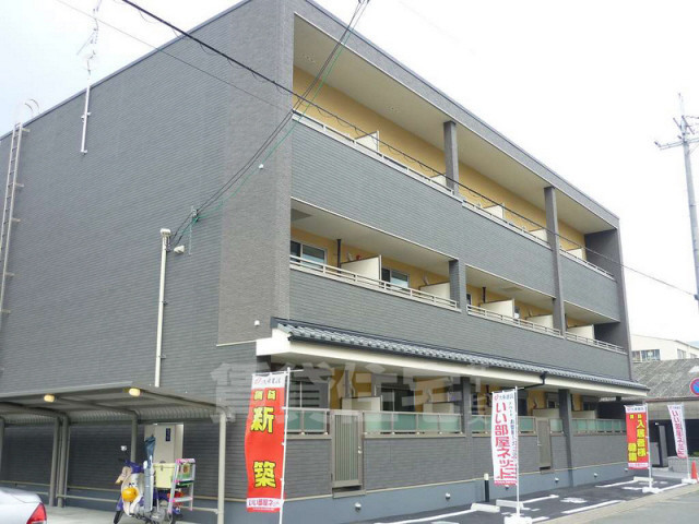 近鉄京都線 上鳥羽口駅 徒歩7分 築16年