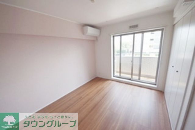 居室・リビング　★お部屋探しは株式会社タウンハウジング東京まで★