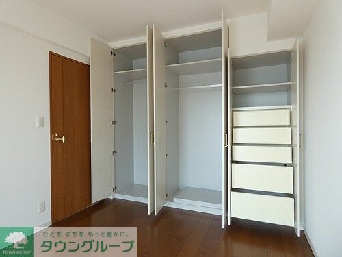 収納　クロゼット