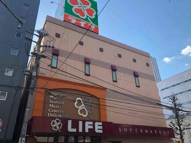 ショッピングセンター　ライフ神田和泉町店（ショッピングセンター）まで110m