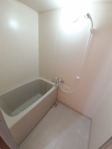 バス・シャワールーム　日々の疲れを癒すお風呂付です