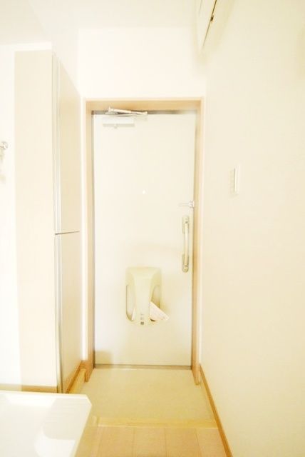 玄関　★広い玄関です★
