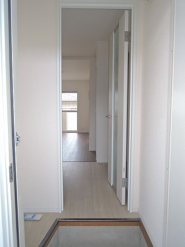 玄関　室内写真は別部屋です