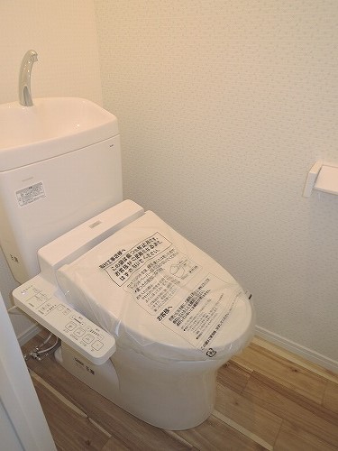 トイレ　室内写真は別部屋です