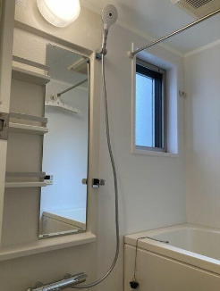 バス・シャワールーム　他部屋参考写真