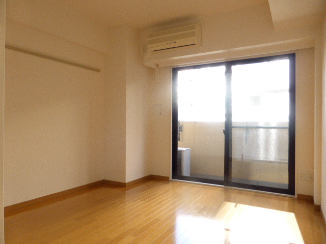 居室・リビング　居室