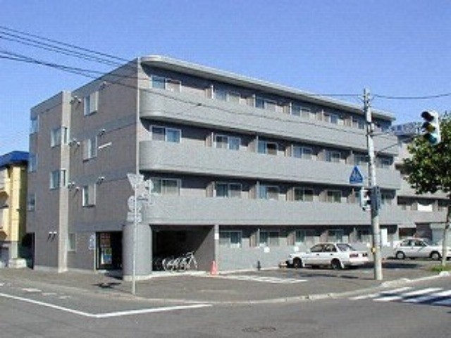 札幌市豊平区美園一条のマンションの建物外観