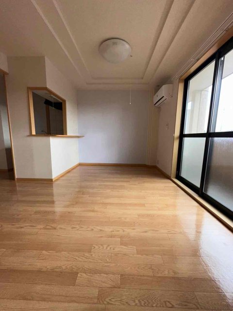 ＪＲ加古川線 滝野駅 徒歩34分 2階建 築19年の居間写真