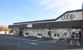 スーパー　ユーコープ緑ヶ丘店（スーパー）まで548m